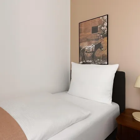 Limehome Pionierstrasse 3* Düsseldorf