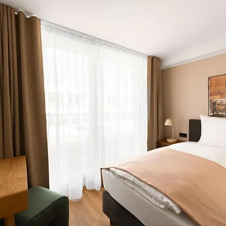 Limehome Pionierstrasse Hotel apartamentowy 3*