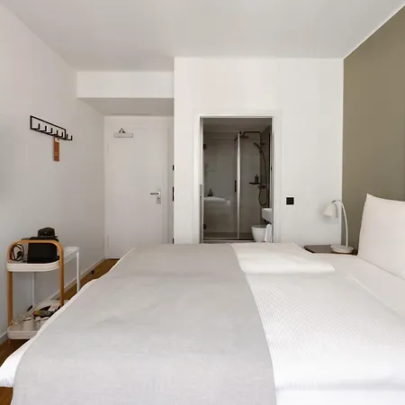 Limehome Pionierstrasse 3* Ντίσελντορφ