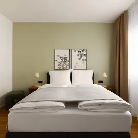 Limehome Pionierstrasse 3* Ντίσελντορφ